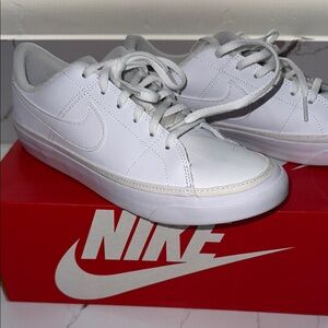 Nike White Low-Top Sneakers with Leather Finish